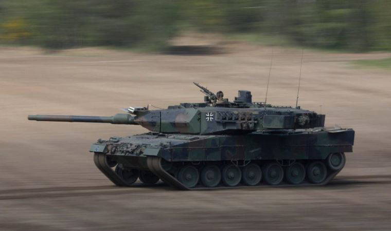 Almanya, Ukrayna’ya 14 Leopard tankı gönderecek