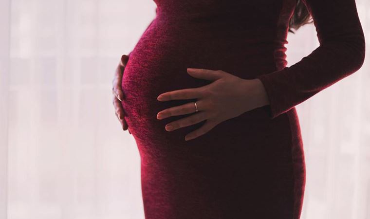 Ünlülerin taşıyıcı annesi olmak nasıl bir his?