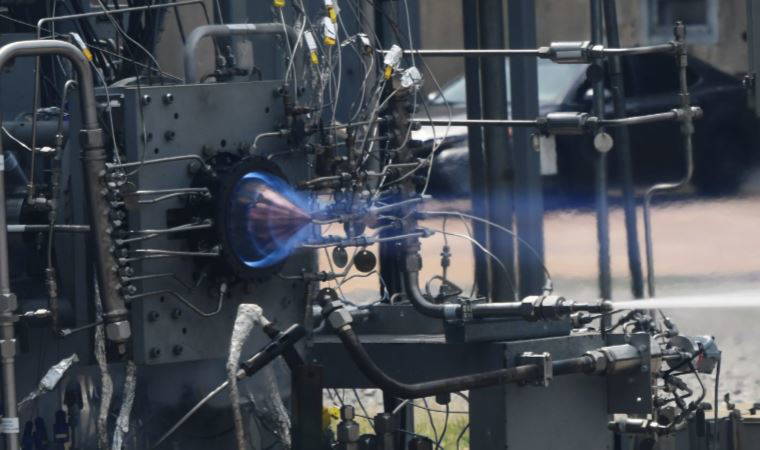 NASA, uzay görevleri için geliştirdiği devrimsel motoru test etti