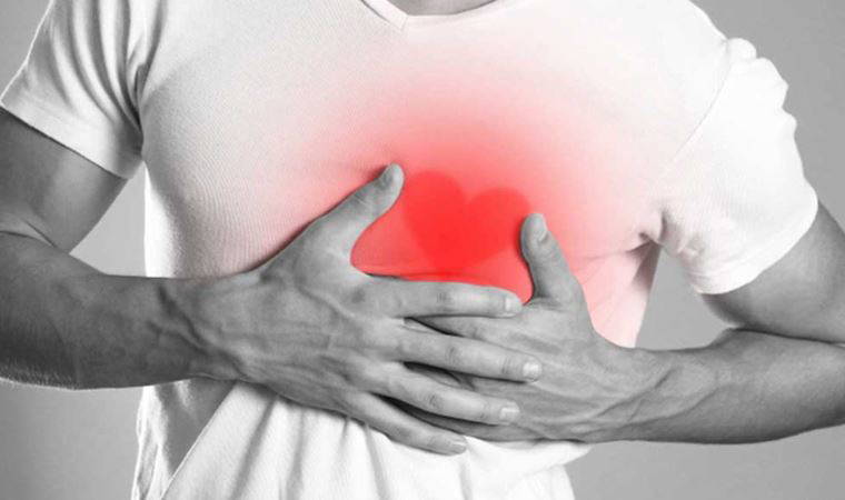 Uzmanından 'kalp krizi' uyarısı: 'Safra kesesi ağrısı gibi algılanabilir...'