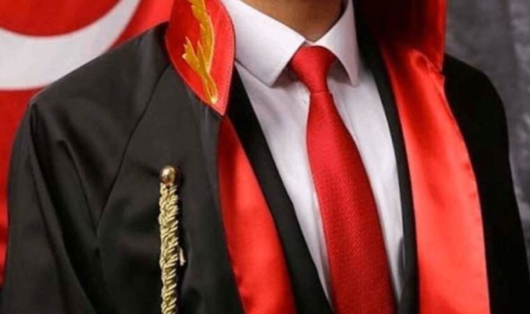 Savcının 'para karşılığı' dava baktığı iddia edildi