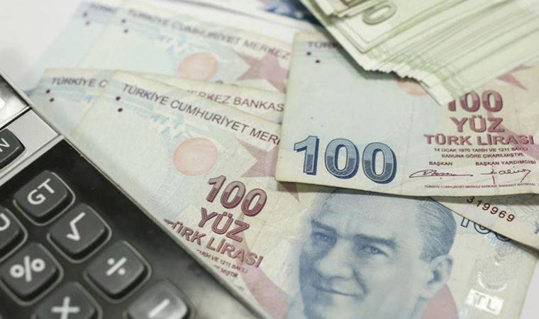 Memur ve emekli maaşlarına yapılan yüzde 25 zamma tepki: 'Bu maaşla bir günü geçiremezler'