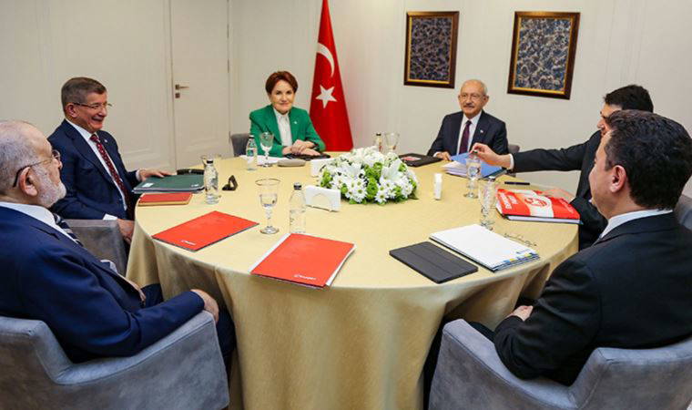 Birliktelik sürüyor mesajı