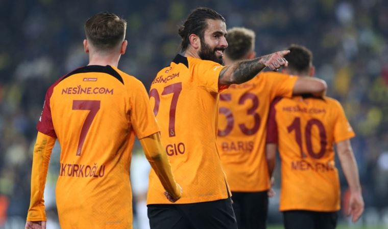 Derbide kazanan Galatasaray: Fenerbahçe 0-3 Galatasaray
