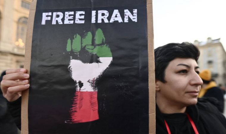 Iran'da Mahsa Amini protestoları: protests: Muhalefet cephesinde öne çıkan isimler kimler ve neden bir araya gelemiyorlar?