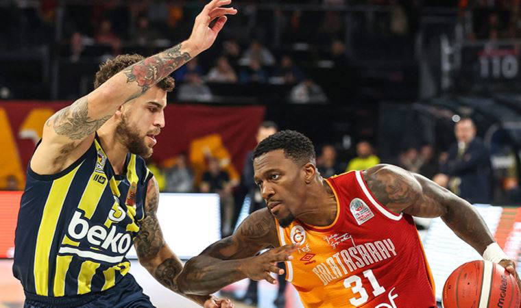 Fenerbahçe Beko'da İsmet Akpınar, 3 hafta sahalardan uzak kalacak
