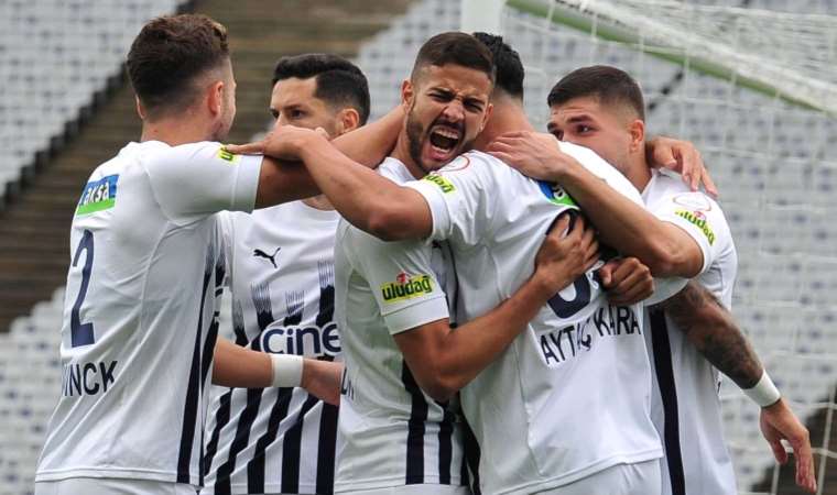 Eski Galatasaraylı yıldızlaştı