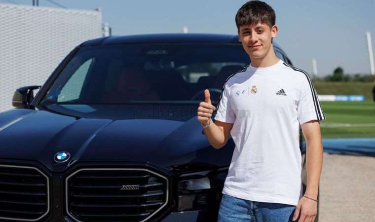 Real Madrid'den Arda Güler'e hediye!