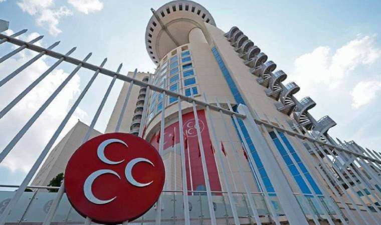 MHP, 'Ömer Halisdemir' kararına el kaldıran iki üyesini partiden attı