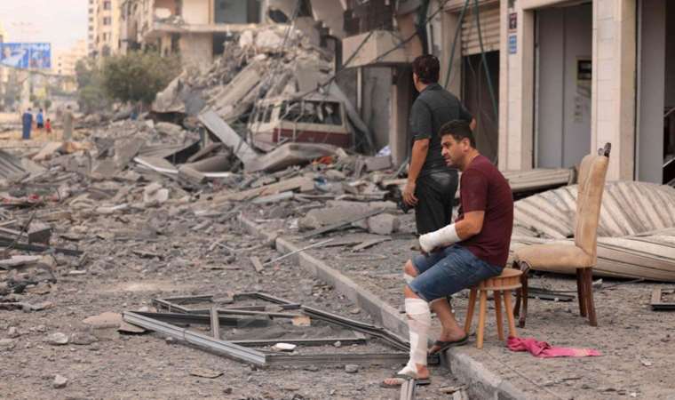 İki Hamas lideri öldürüldü: '17.00'ye kadar bölgeyi terk edin'