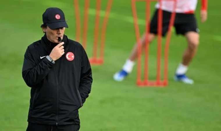 Vincenzo Montella'dan taktik açıklaması! 'Bu düşünceye katılmıyorum'