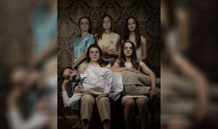 Sarı Sandalye’den yeni oyun