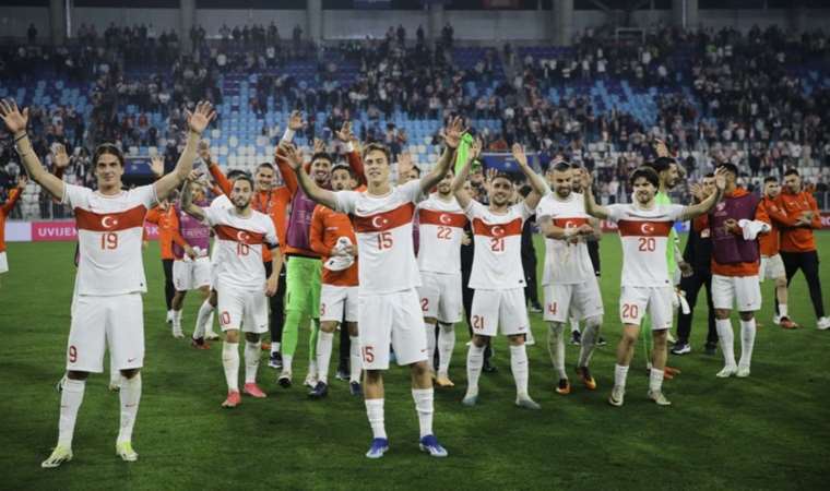 Spor yazarları Hırvatistan - Türkiye maçını değerlendirdi: 'Bir Vincenzo Montella filmi'