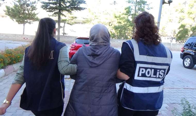 FETÖ'den aranıyordu... Firari hükümlü, kilerdeki gizli bölmede yakalandı!