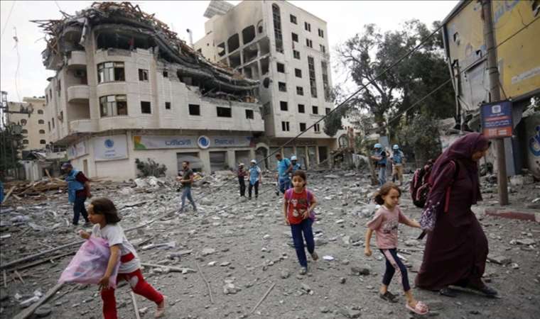 DSÖ: İsrail'in Gazze'ye yönelik hava saldırıları nedeniyle sivillerin gidecek güvenli yeri kalmadı