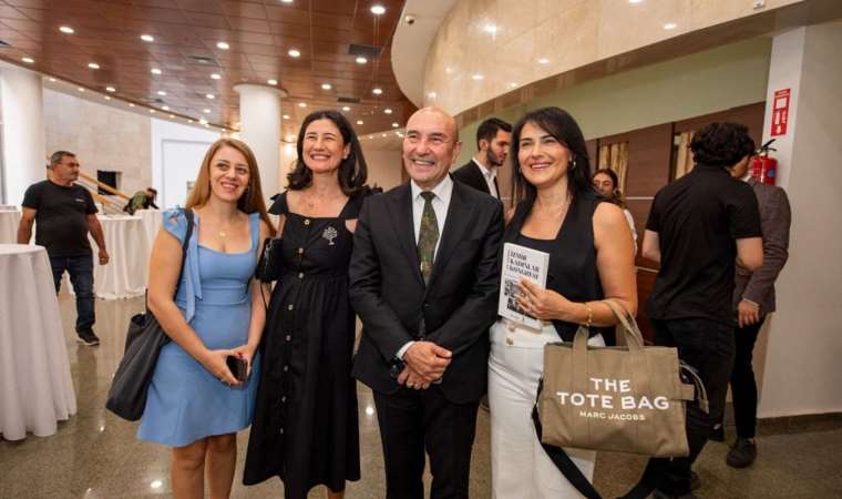 100. Yaşında İzmir Kadınlar Kongresi kitabı yayımlandı