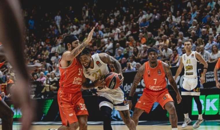 Fenerbahçe, İspanya'da kaybetti!