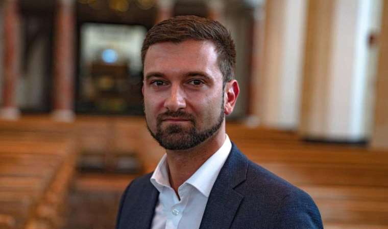 Hollandalı vekilden Filistin'e destek: İsrail savaş suçu işliyor