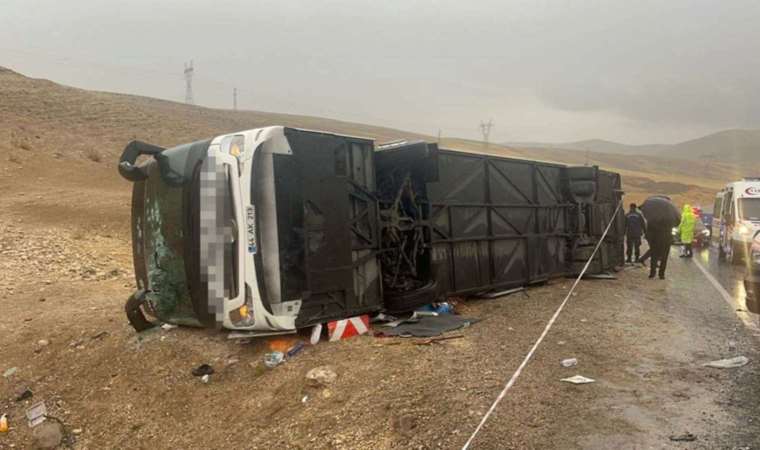 Sivas’ta meydana gelen otobüs kazasında ölen 7 yolcunun kimlikleri belli oldu