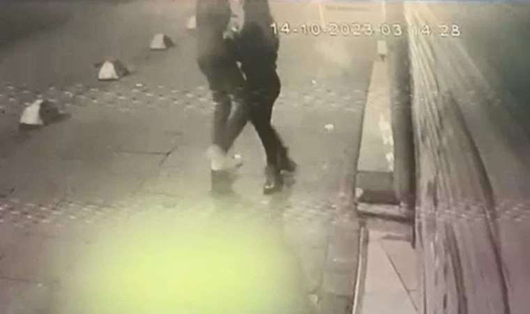Kadıköy'de 'laf attın' tartışması cinayetle bitti