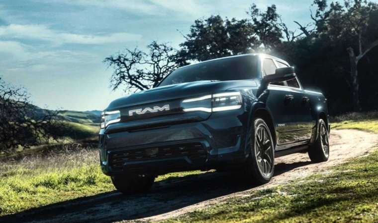 Stellantis 3 elektrikli ve 1 hidrojen yakıtlı modelini duyurdu