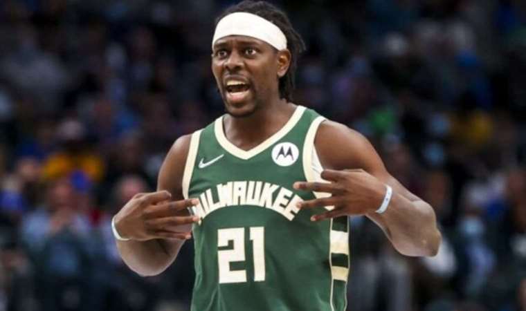 Boston Celtics, Jrue Holiday'i takasladı