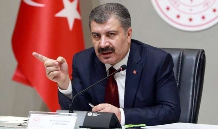Fahrettin Koca'dan Covid-19'dan yaşamını yitiren başhekime ilişkin açıklama