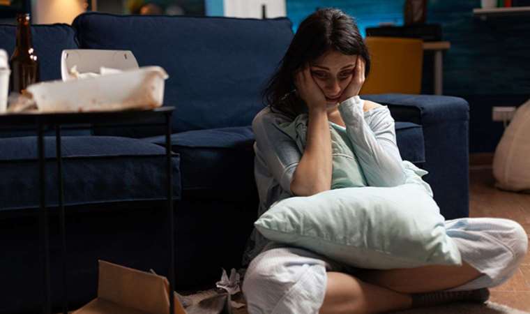 Belirtileri ve nedenleriyle merak edilen her şey: Depresyon nedir?