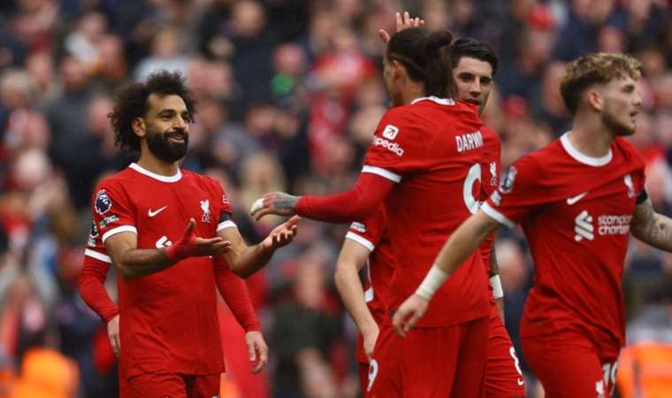 Liverpool, Merseyside derbisinde zafere Mohamed Salah ile ulaştı!