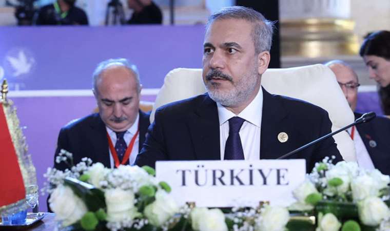 Bakan Fidan'dan Kahire'de 'Filistin' mesajı: 'Acılarının devam etmesine asla izin vermeyeceğiz'