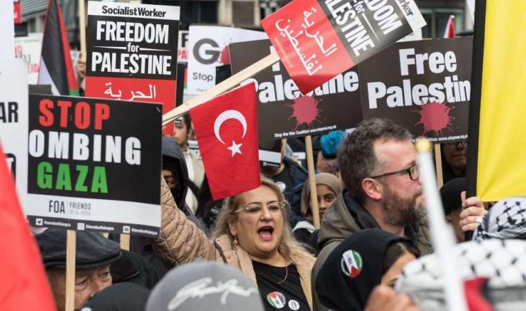 Gazze'ye destek yürüyüşündeki 'cihad' sloganı: İçişleri Bakanı Braverman, Londra polis müdürü ile görüşecek