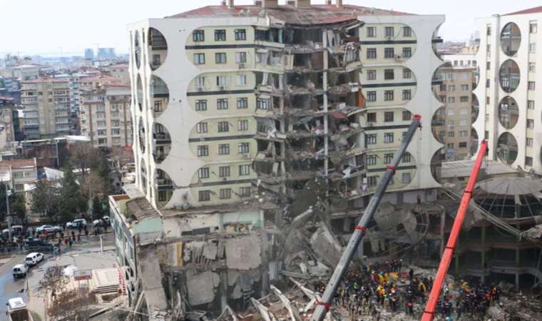 89 kişiye mezar olmuştu... Galeria Sitesi davası başladı: Sanıkların ifadesi 'pes' dedirtti!