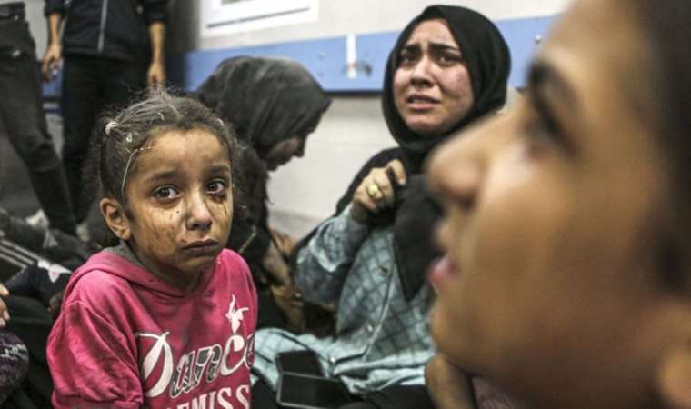 Gazze'de İsrail saldırıları sonucu bir gecede 110 Filistinli hayatını kaybetti