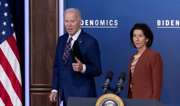 Biden konuşmasını yarıda kesti: Acil durum odasına gitti
