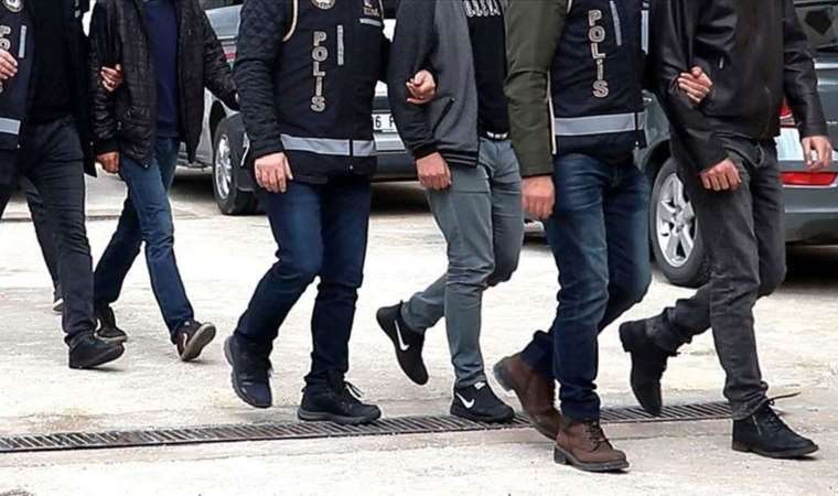5 ilde FETÖ operasyonu... 8 şüpheli gözaltına alındı!