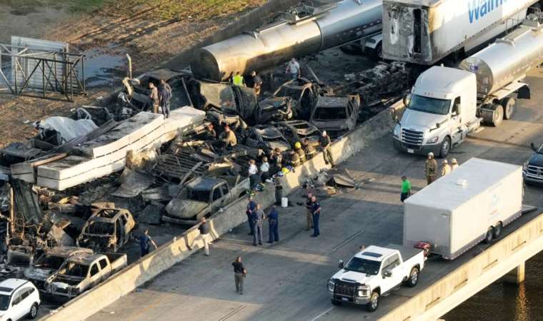 158 araç birbirine girdi...