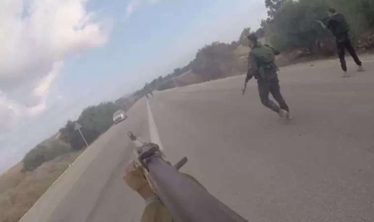 İsrail ordusu, Hamas mensuplarından elde edildiği öne sürülen görüntüleri izletti