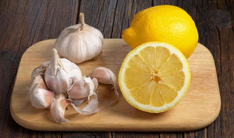 Etkisine inanamayacaksınız... 9 gün boyunca 1 bardak sarımsak limon kürü için