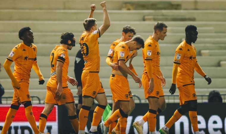 Hull City deplasmanda rahat kazandı