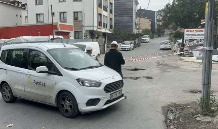 Korku dolu anlar... Rögarda patlama meydana geldi, yolda göçük oluştu!