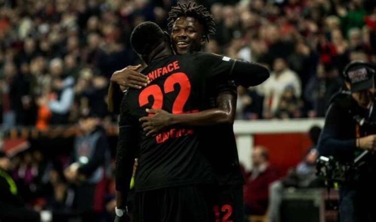 Leverkusen farklı galibiyetle liderliğini korudu