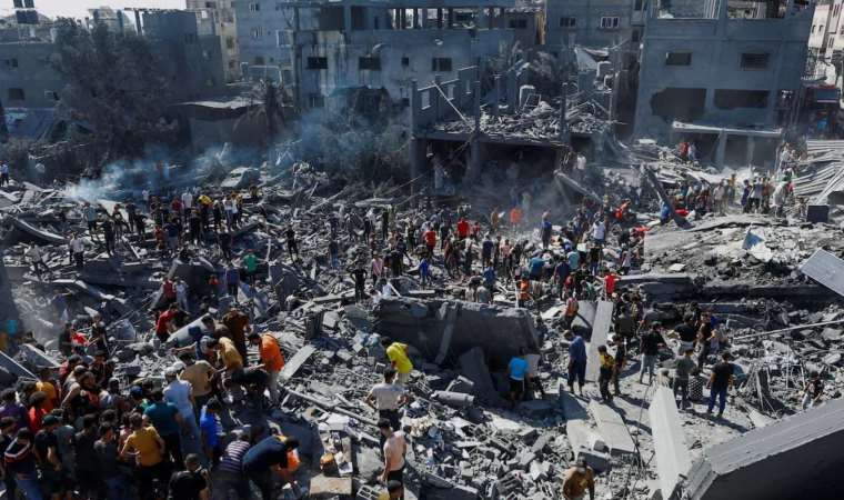 Yıkımın görüntüleri ortaya çıktı: Havadan, karadan ve denizden vuruldu!