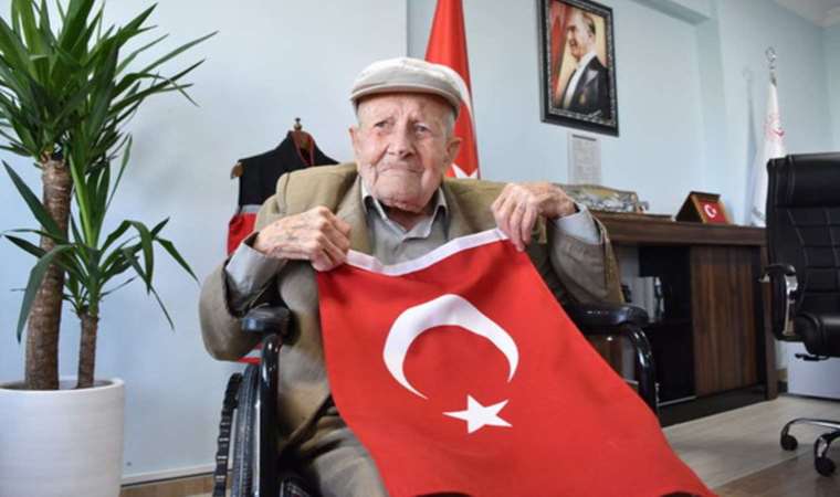 100 yaşındaki Mehmet amca, Atatürk ile konuştuğu günü unutamıyor: Bana 'Niçin ağladın?' diye sordu