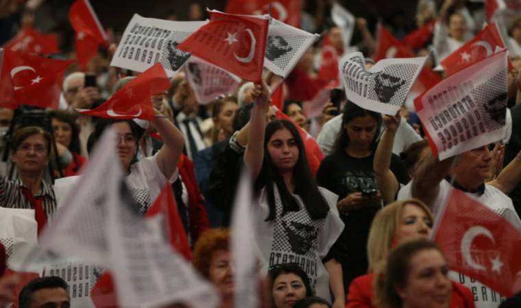 'Kemalizme sarılmalıyız'