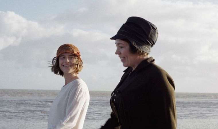 Olivia Colman ve Jessie Buckley Wicked Little Letters'ta buluştu! İşte filmden ilk fragman...