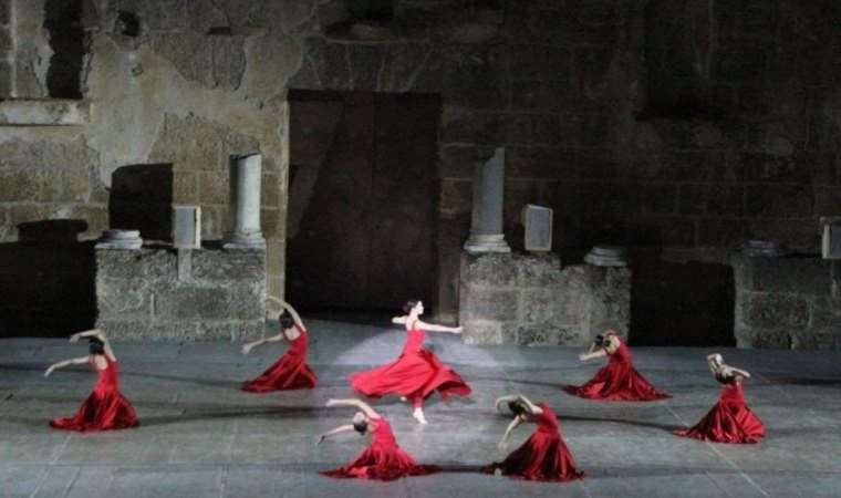 Cumhuriyetin 100. yılı Aspendos'ta kutlandı...