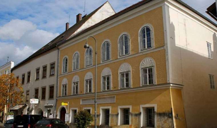 Hitler'in doğduğu ev karakol oluyor