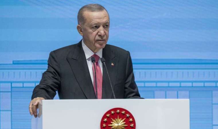 Erdoğan'dan dikkat çeken 'yeni anayasa' mesajı: 'Prangaların sökülüp atılma vakti geldi'