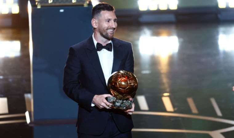 Son Dakika: Ballon d'Or ödülü Lionel Messi'nin oldu!
