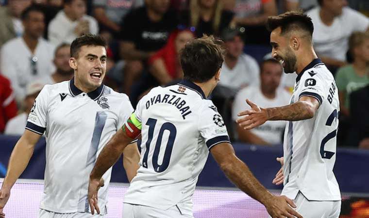 Salzburg'a evinde Real Sociedad darbesi!